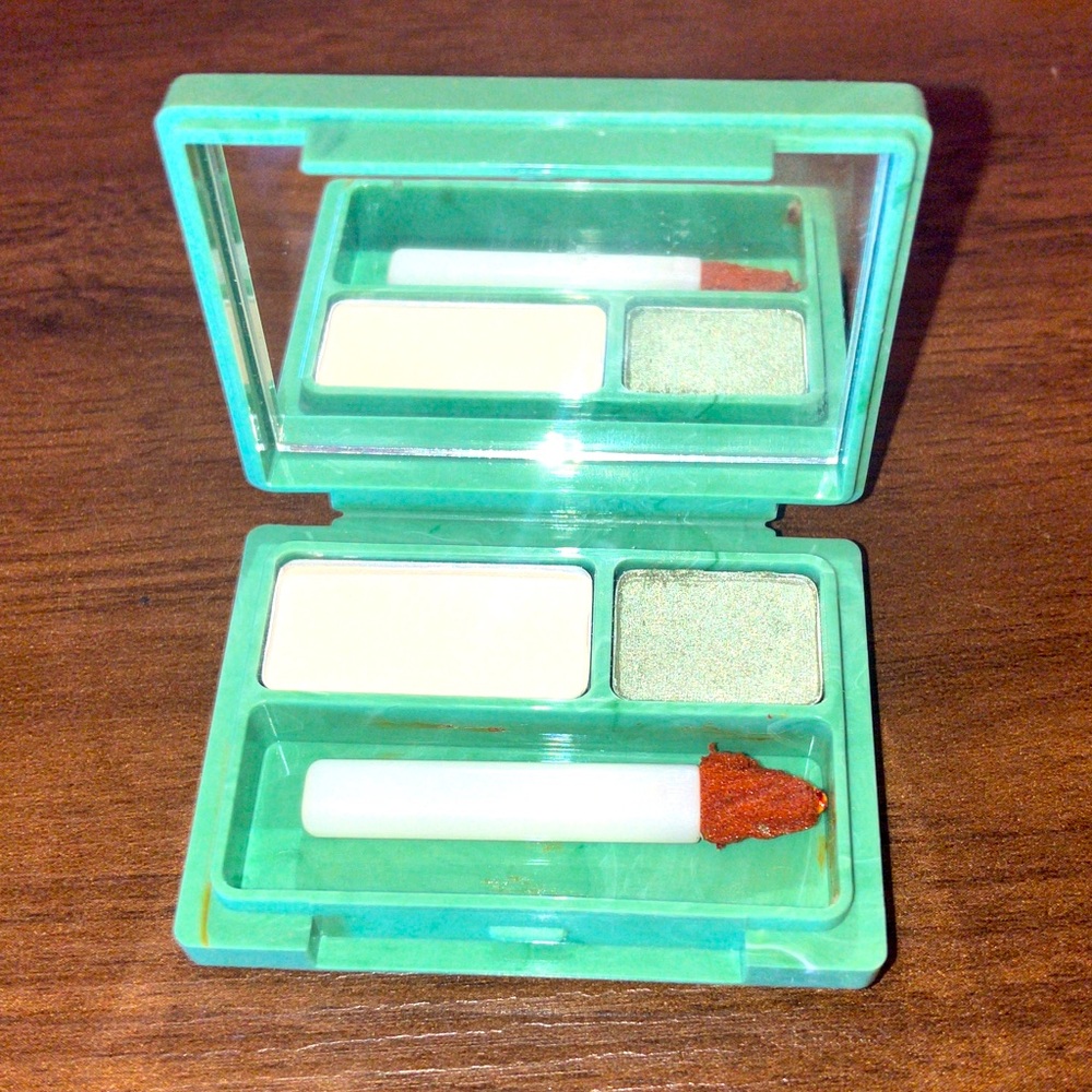 Vintage Clinique Surge Eye Shadow Duo in Sparkling Sage & Buttermilk